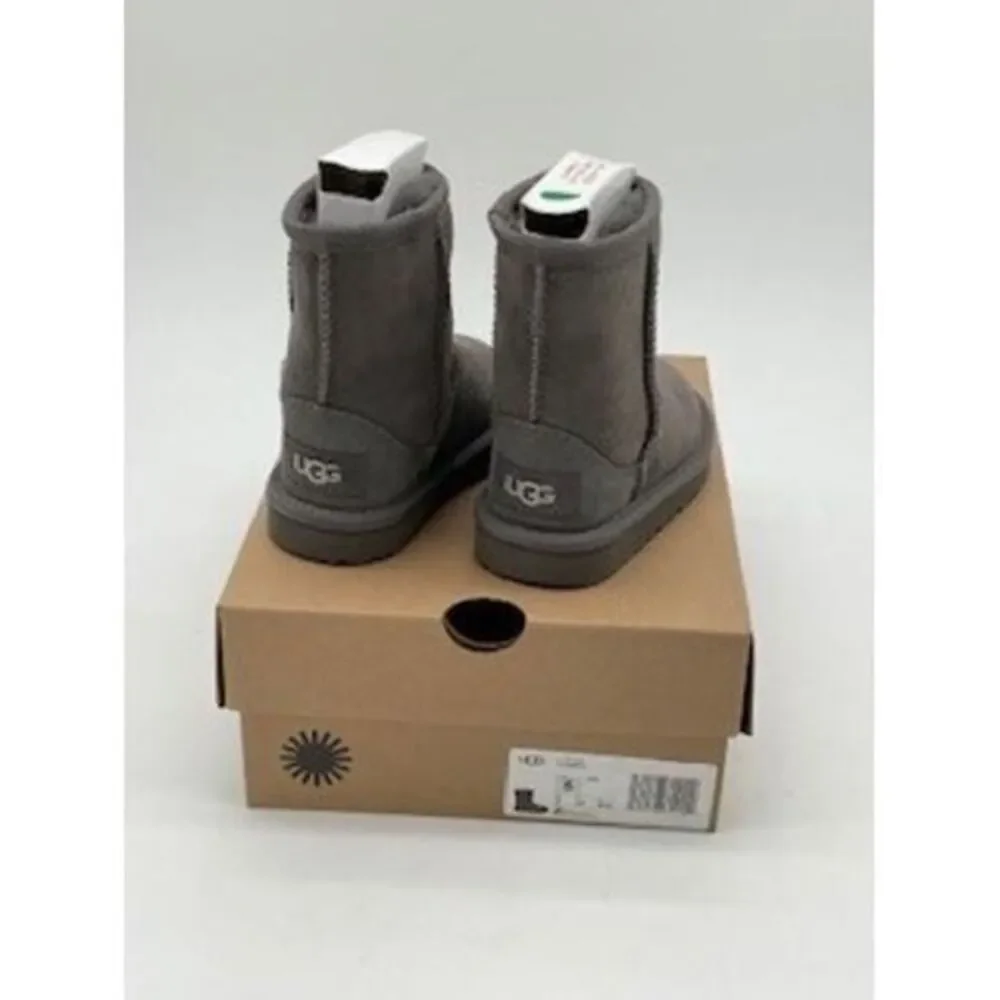 UGG Classic Short Gray Toddler Boots‎ Size C6